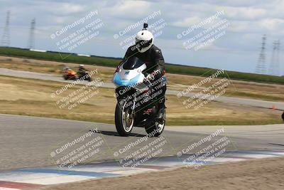 media/Apr-26-2024-TrackDaz (Fri) [[c4b677d280]]/B Group/120pm (Wheelie Bump)/